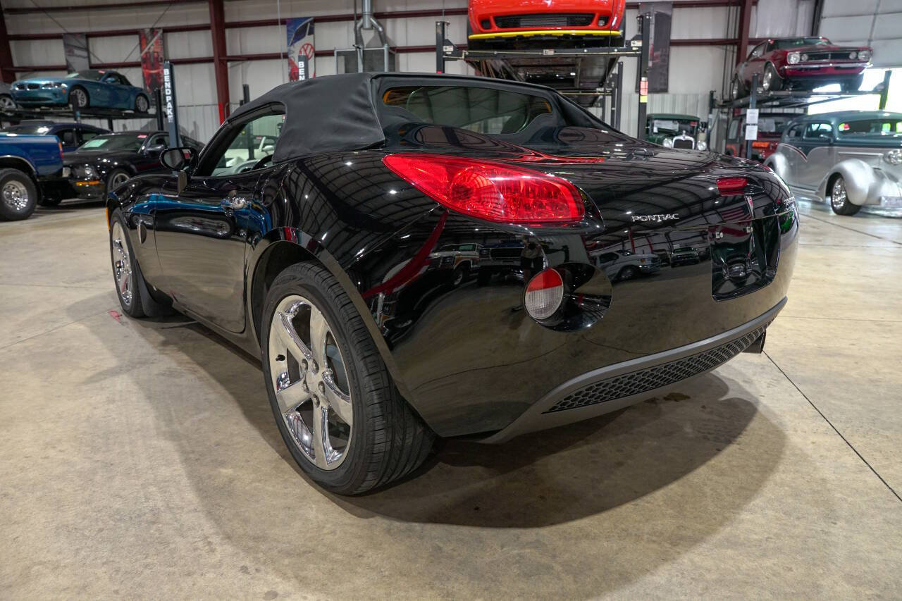 Used 2006 Pontiac Solstice Convertible w/ Premium Package RWD image 22