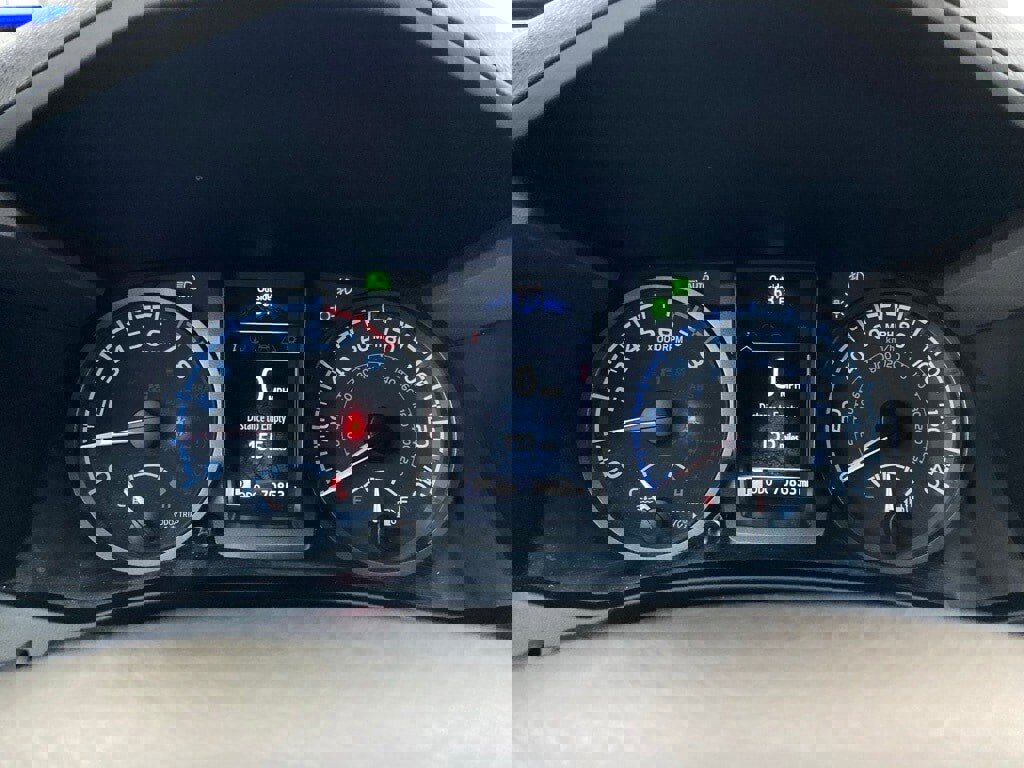 Used 2022 Toyota Tacoma TRD Sport w/ Technology Package image 14