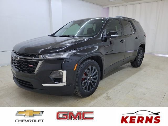 Used 2023 Chevrolet Traverse RS w/ LPO, Floor Liner Package