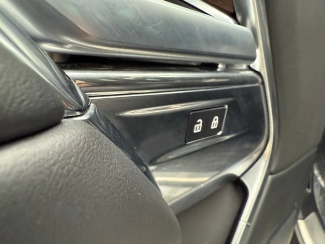 Used 2023 Land Rover Range Rover SE AWD/4WD image 16