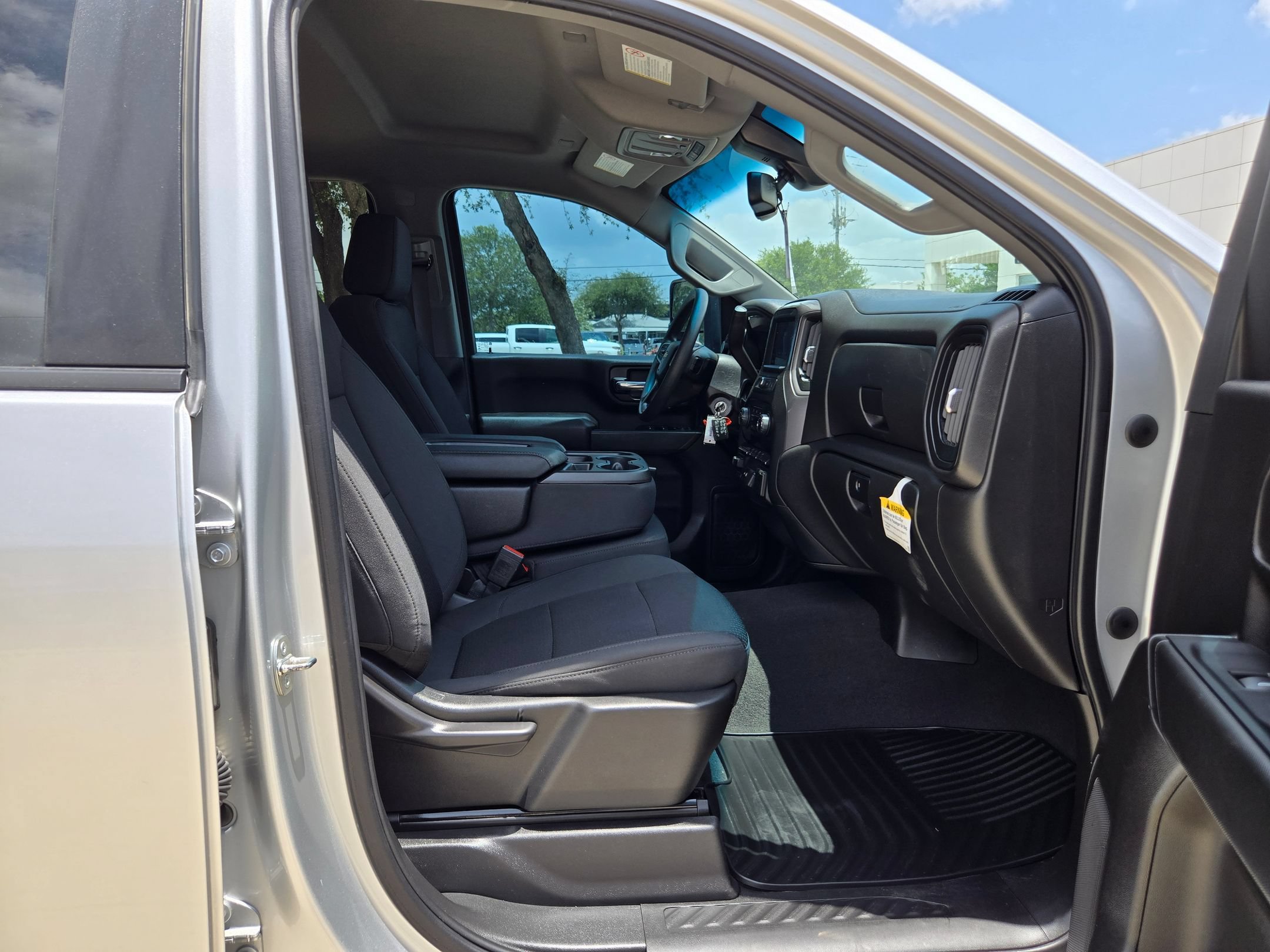 Used 2023 Chevrolet Silverado 2500 Custom w/ Custom Value Package AWD/4WD image 23