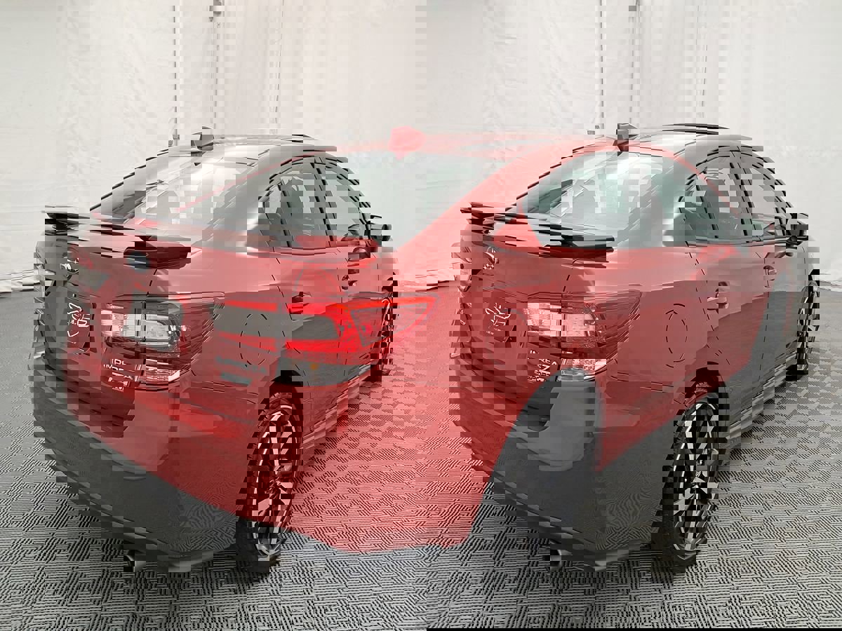 Used 2021 Subaru Impreza 2.0i Sport image 3