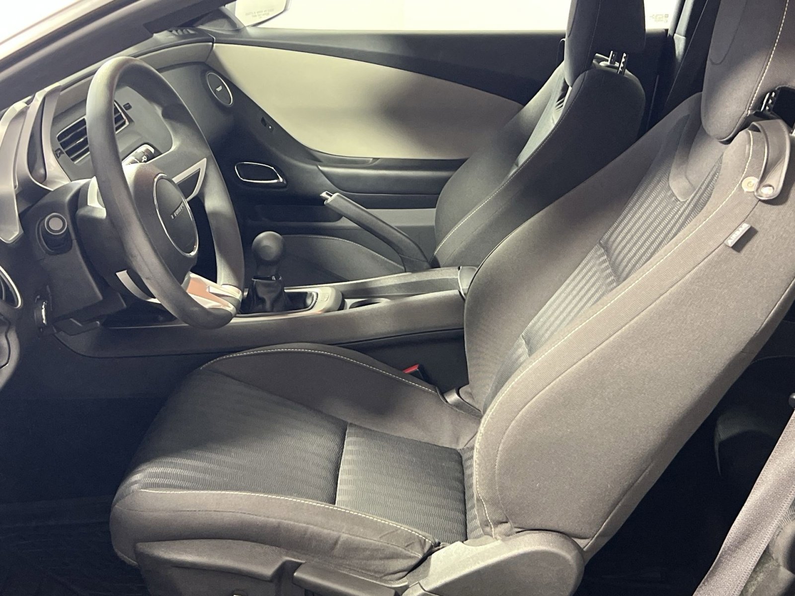 Used 2011 Chevrolet Camaro LS image 13