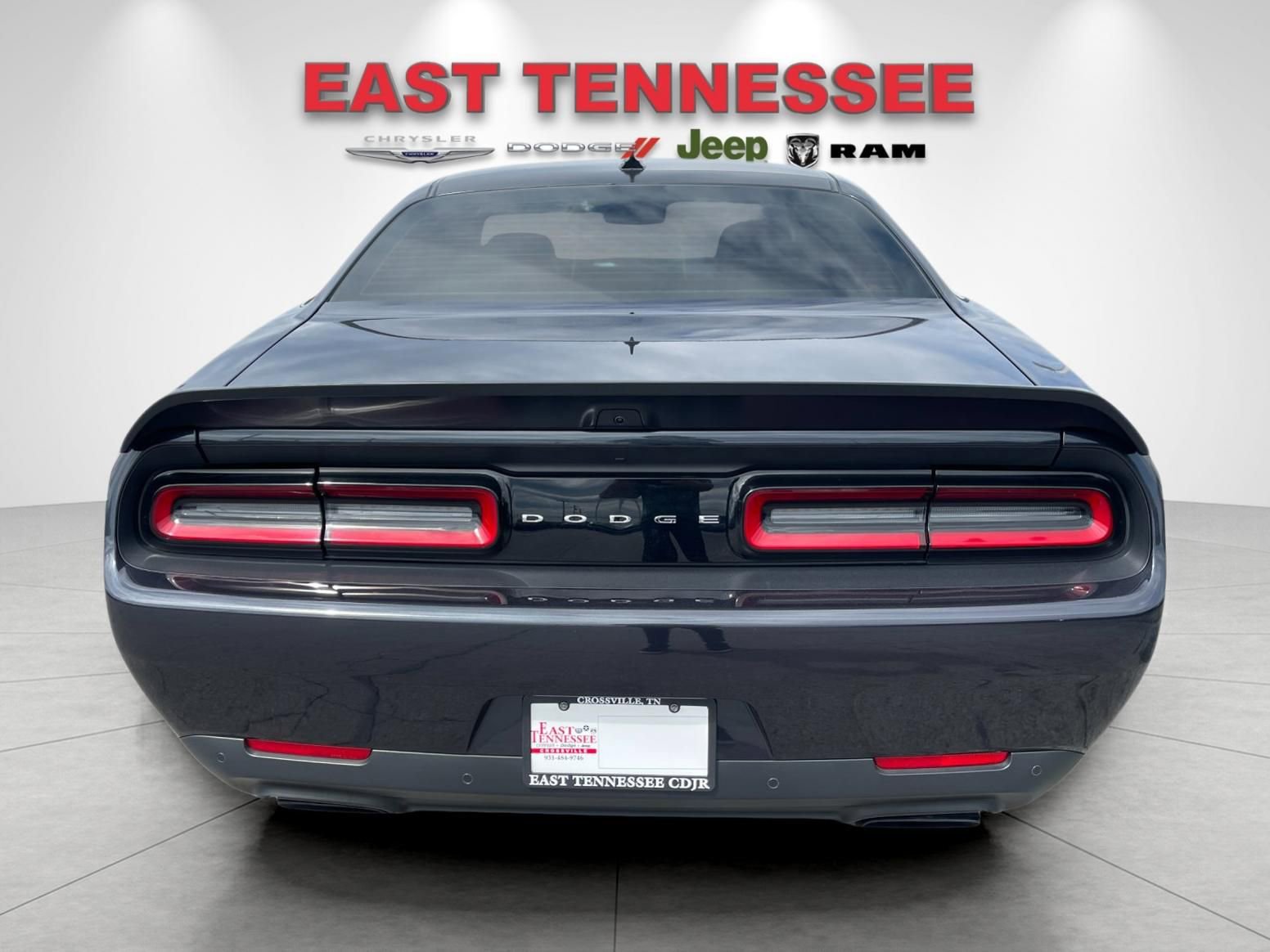 Used 2019 Dodge Challenger SRT Hellcat image 4