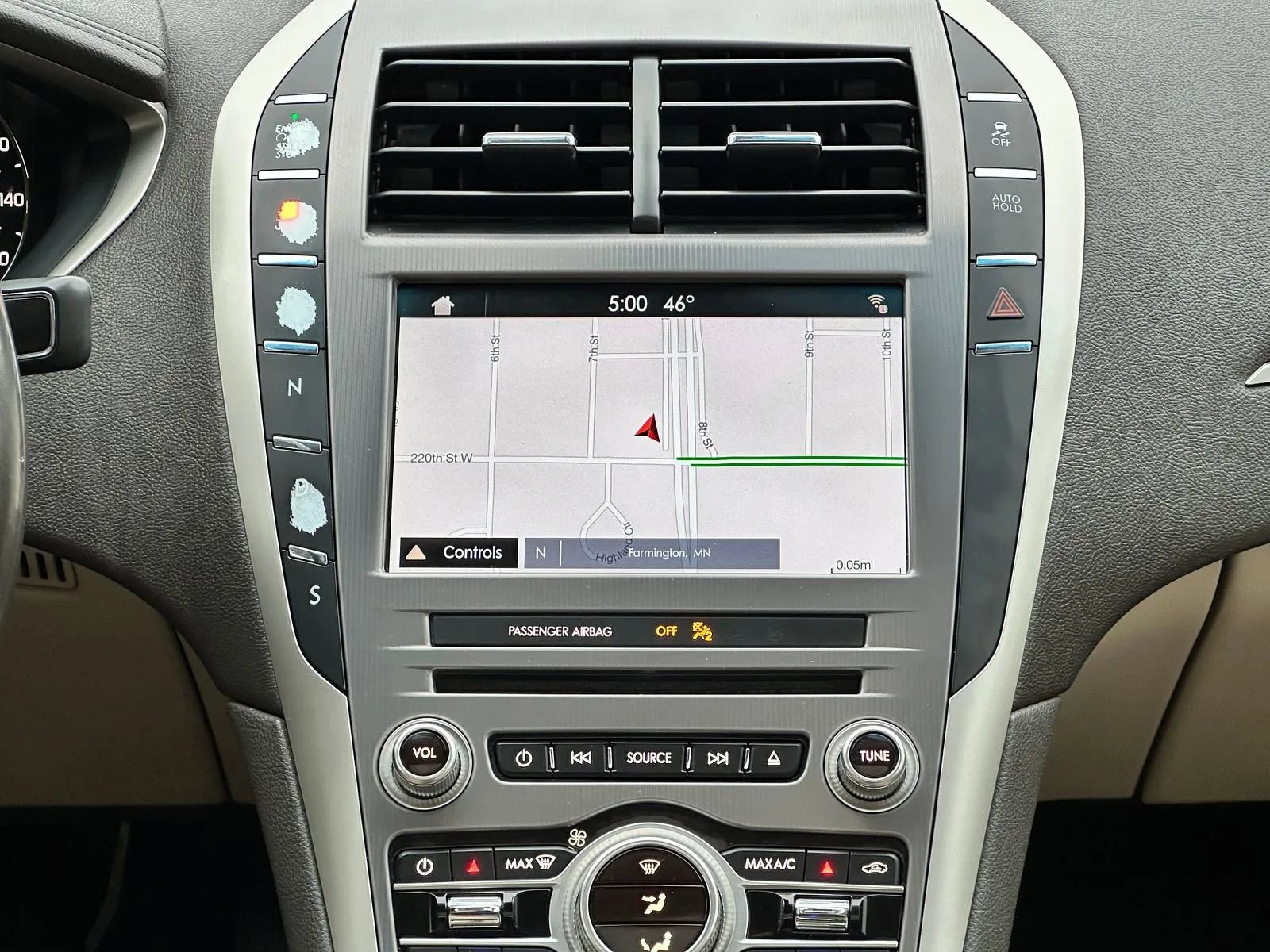 Used 2018 Lincoln MKZ Reserve w/ Climate Package AWD/4WD image 14
