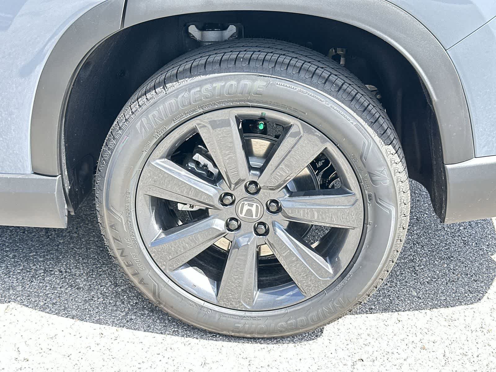 New 2026 Honda Pilot Sport image 12