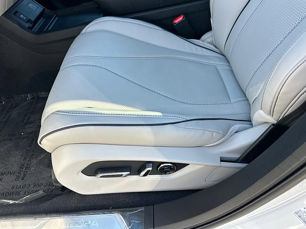 New 2026 Acura RDX SH-AWD w/ Advance Package image 8