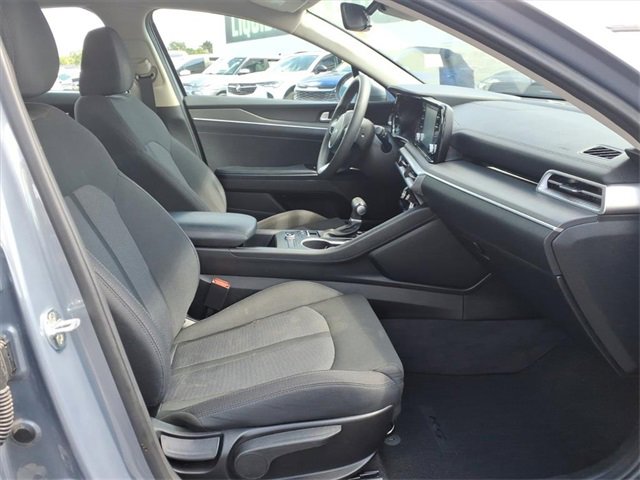 Used 2022 Kia K5 LXS image 6
