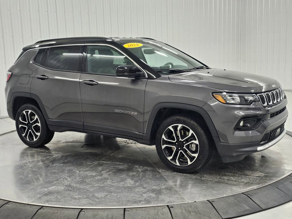 Used 2024 Jeep Compass Limited image 7