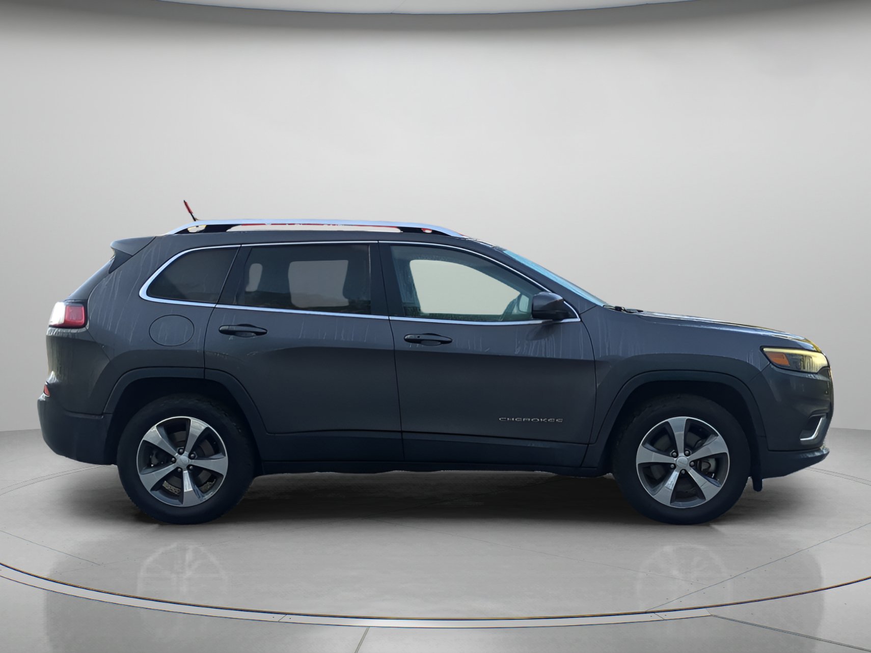 Used 2020 Jeep Cherokee Limited w/ Trailer Tow Group AWD/4WD image 39