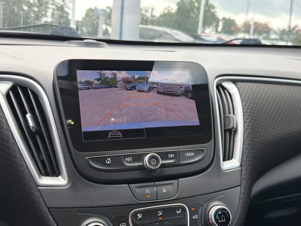 Used 2024 Chevrolet Malibu LT FWD image 27