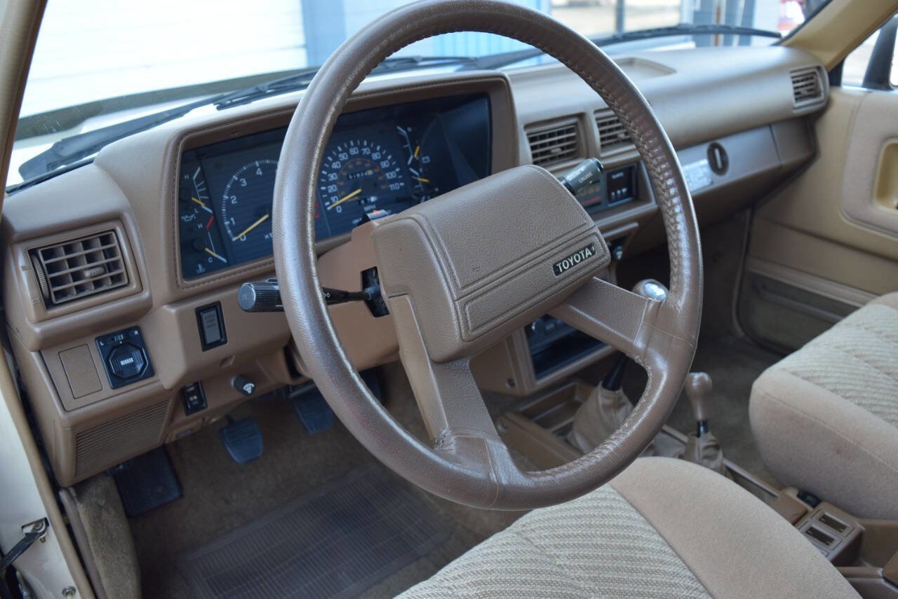 Used 1988 Toyota Pickup SR5 image 39