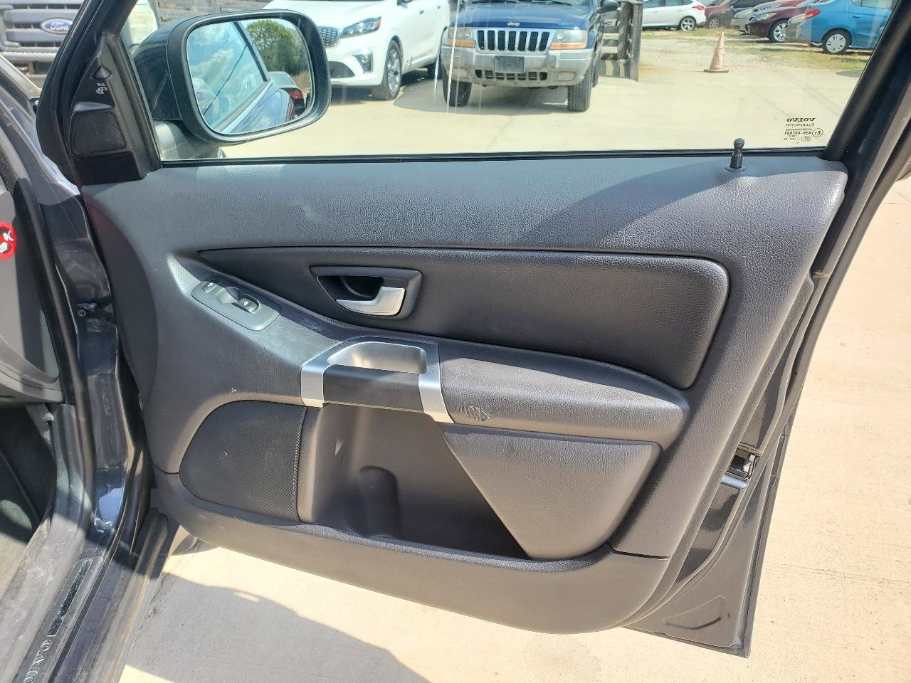 Used 2011 Volvo XC90 3.2 image 6