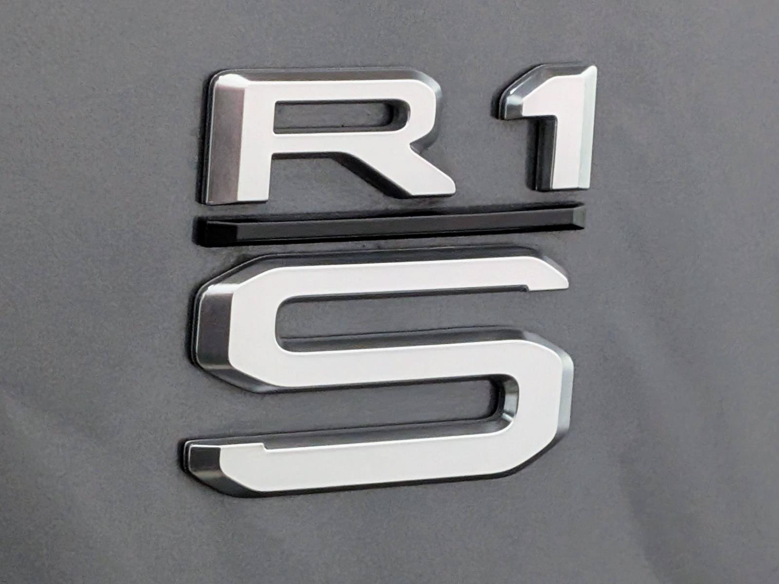 Used 2025 Rivian R1S Adventure AWD/4WD image 13