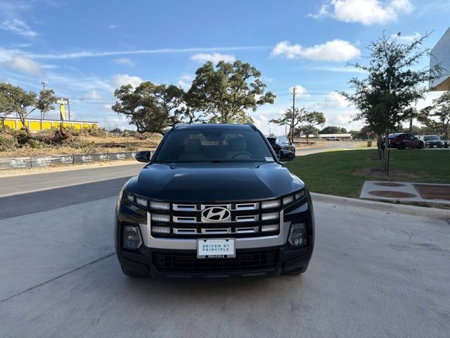Used 2025 Hyundai Santa Cruz SEL FWD image 8