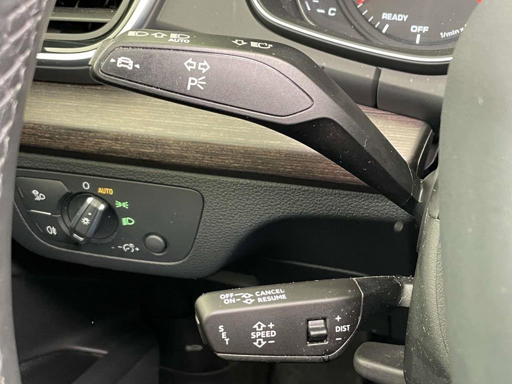 Certified 2023 Audi Q5 2.0T Premium w/ Convenience Package image 40