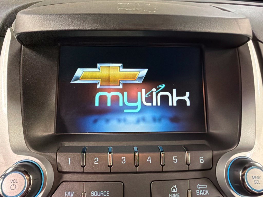 Used 2015 Chevrolet Equinox LT AWD/4WD image 9