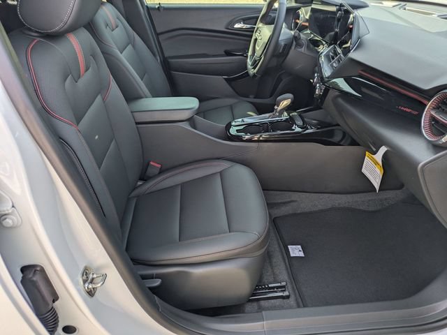 New 2026 Chevrolet Trax RS w/ Sunroof Package FWD image 35