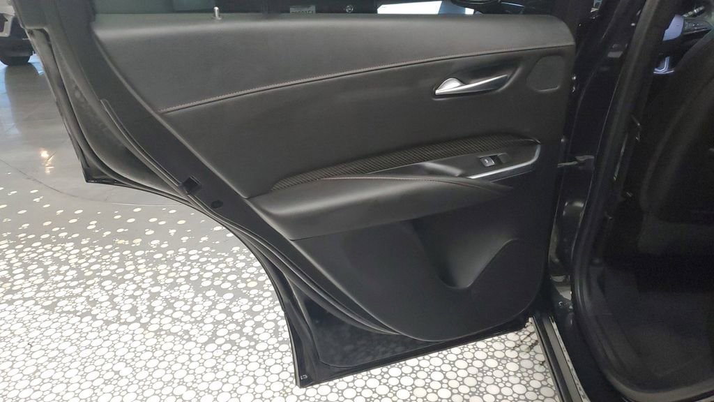 Used 2019 Cadillac XT4 Sport image 17