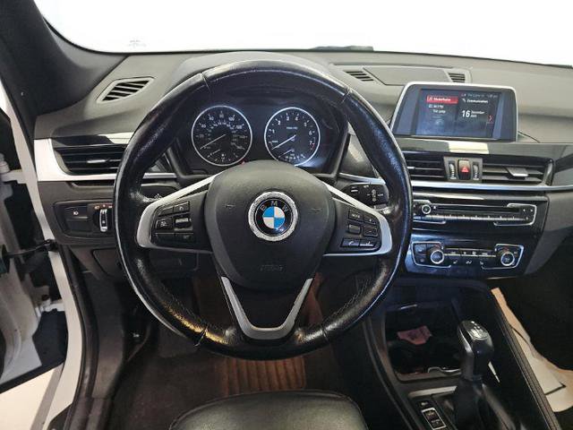 Used 2018 BMW X1 xDrive28i image 9