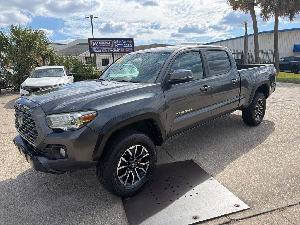 Used 2023 Toyota Tacoma TRD Sport image 1