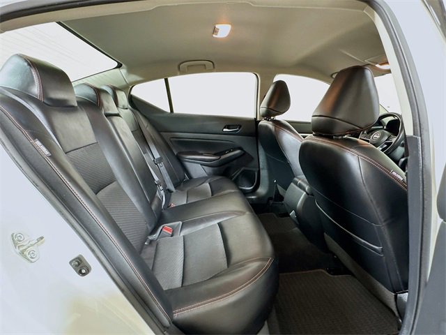 Used 2024 Nissan Altima 2.5 SR image 23