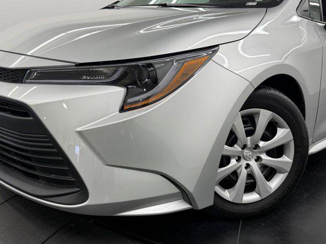 Certified 2026 Toyota Corolla LE image 4