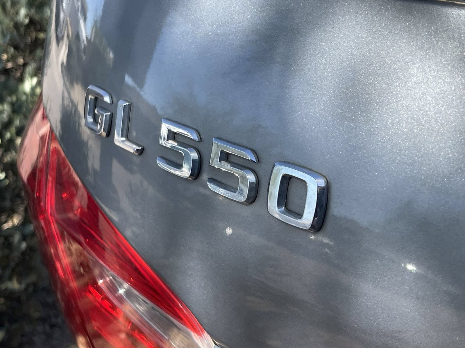 Used 2014 Mercedes-Benz GL 550 4MATIC image 4
