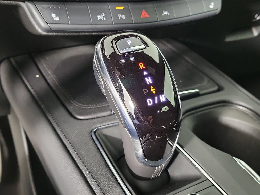 Certified 2022 Cadillac XT4 Sport w/ Enhanced Visibility Package FWD image 29