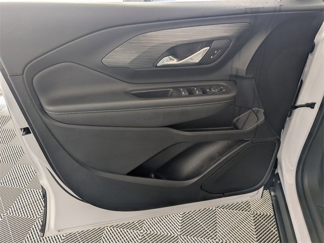 Certified 2023 GMC Terrain SLE w/ Driver Convenience Package image 10