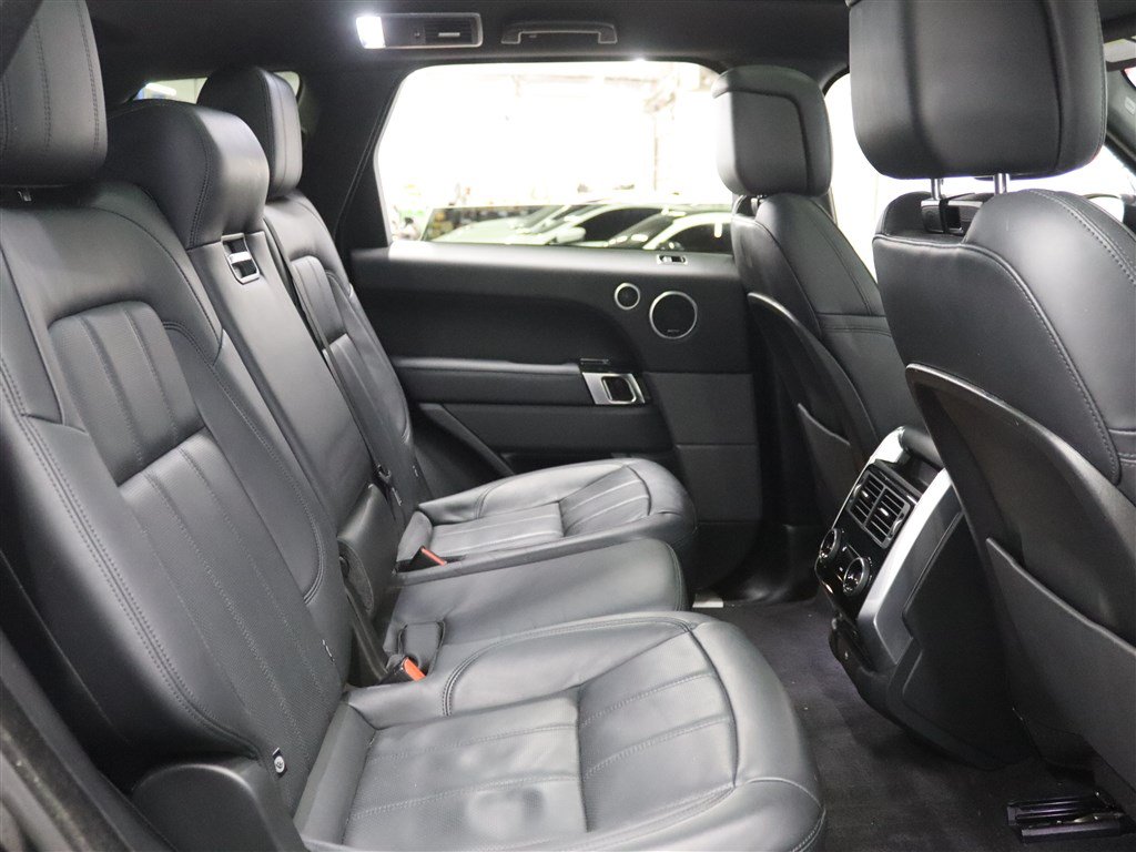 Used 2022 Land Rover Range Rover Sport HSE Dynamic AWD/4WD image 17