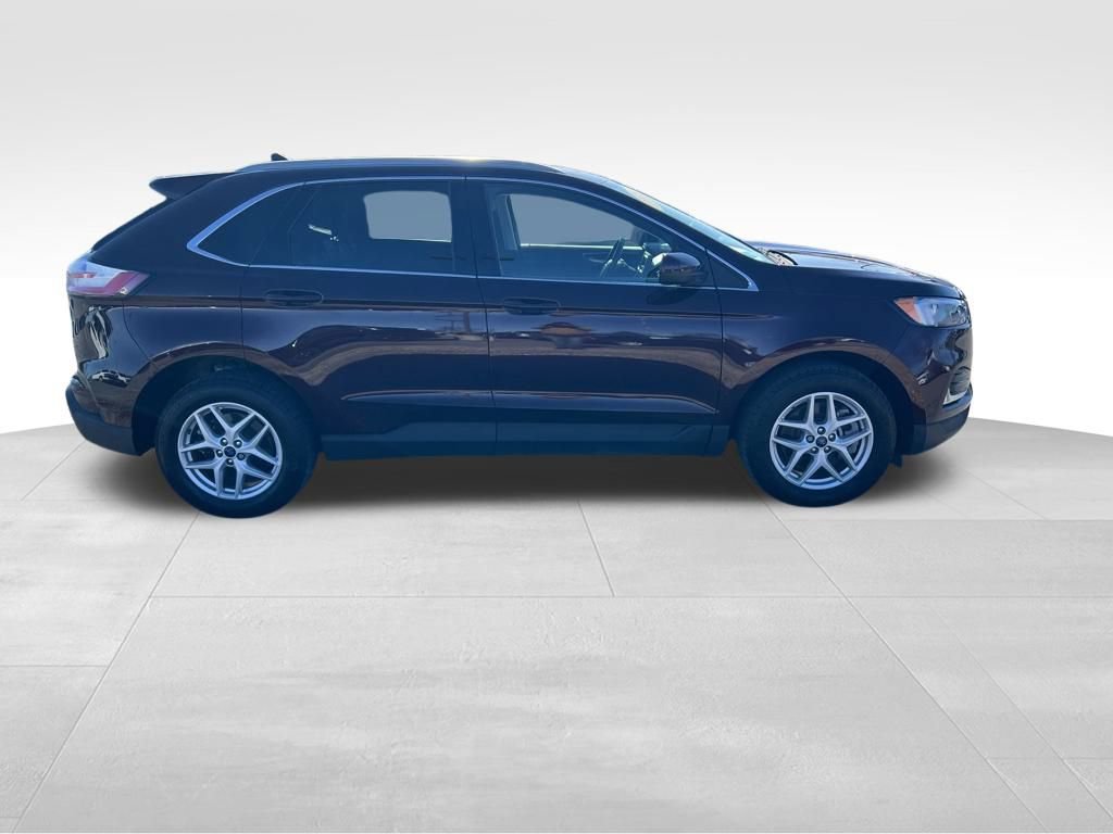 Used 2022 Ford Edge SEL w/ Convenience Package image 8