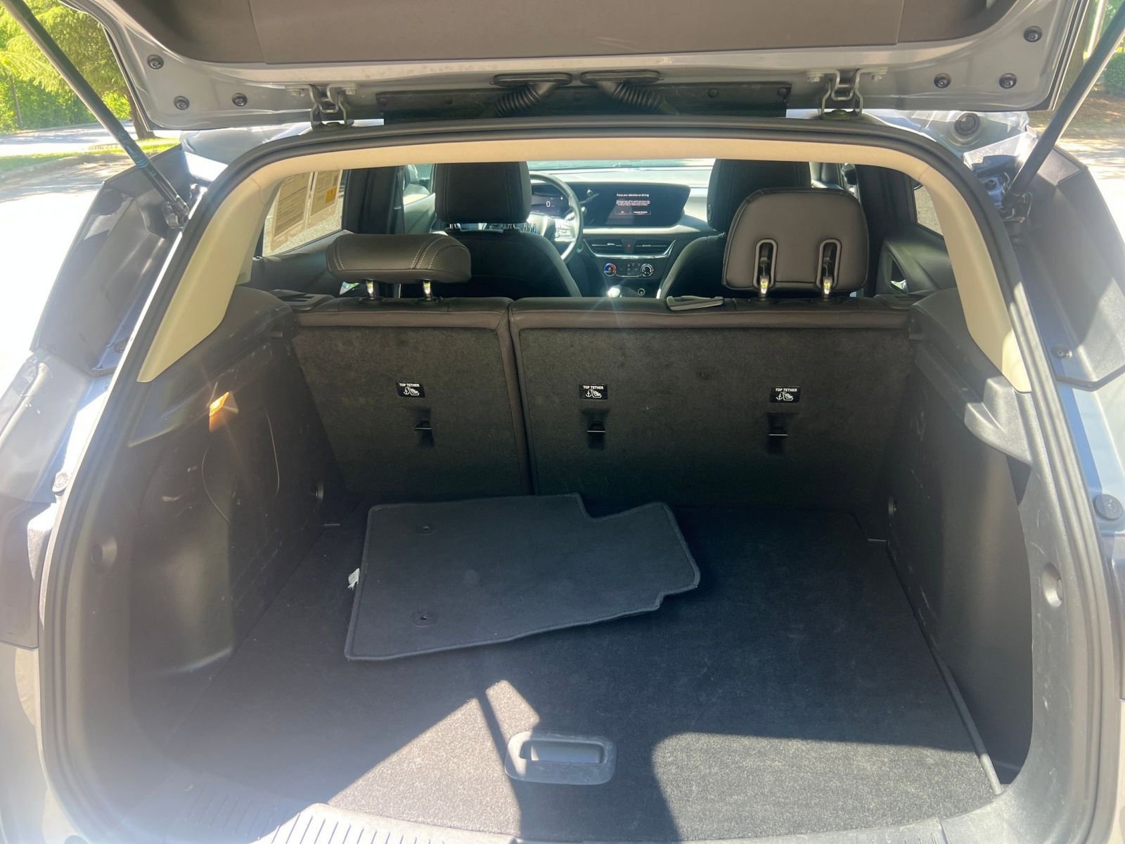 Used 2025 Buick Encore GX Preferred AWD/4WD image 25