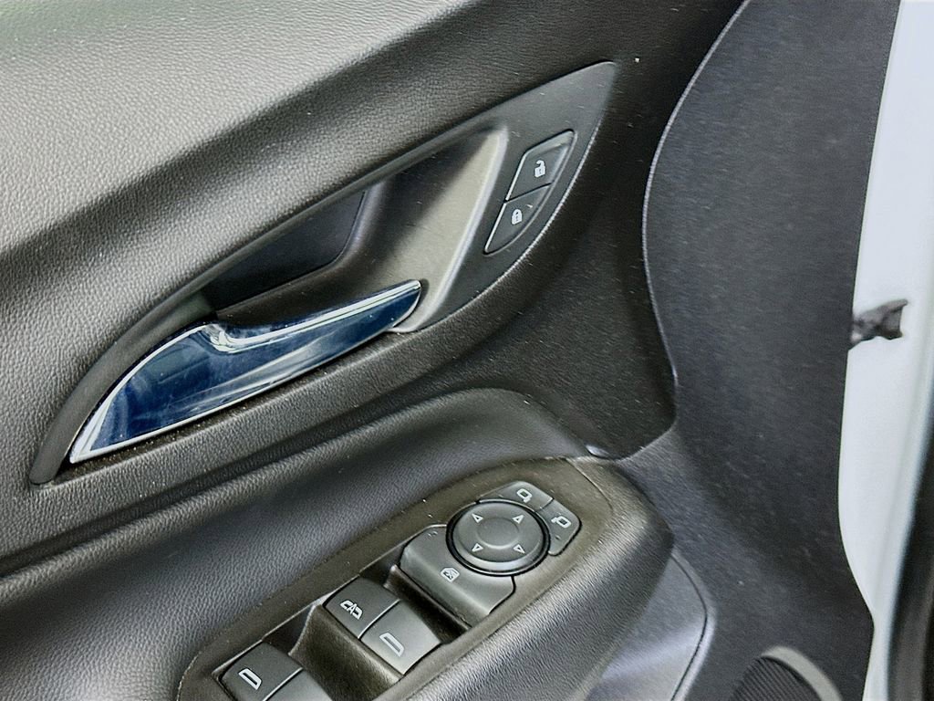 Used 2020 Chevrolet Equinox Premier image 17