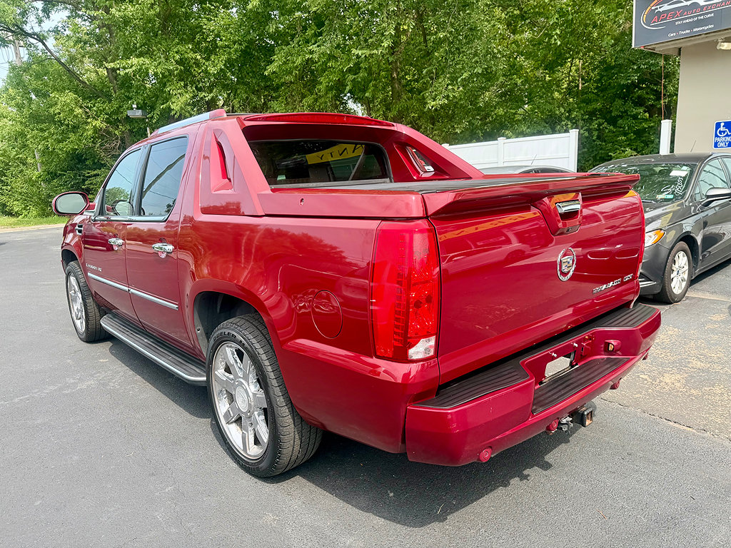 Used 2007 Cadillac Escalade EXT w/ Information Package AWD/4WD image 6