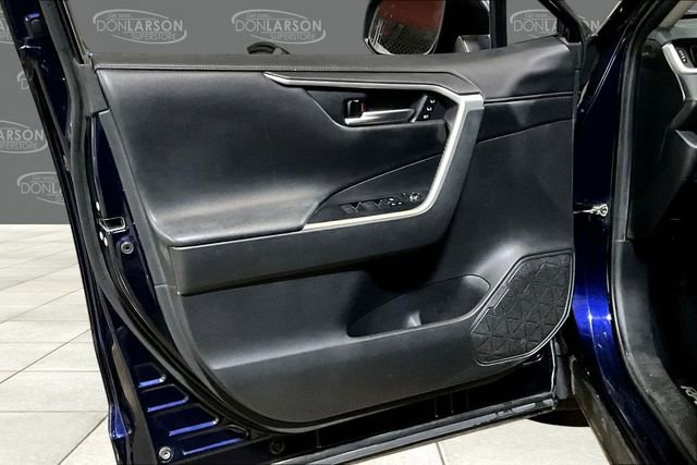 Used 2019 Toyota RAV4 Limited w/ Cold Weather Package image 11