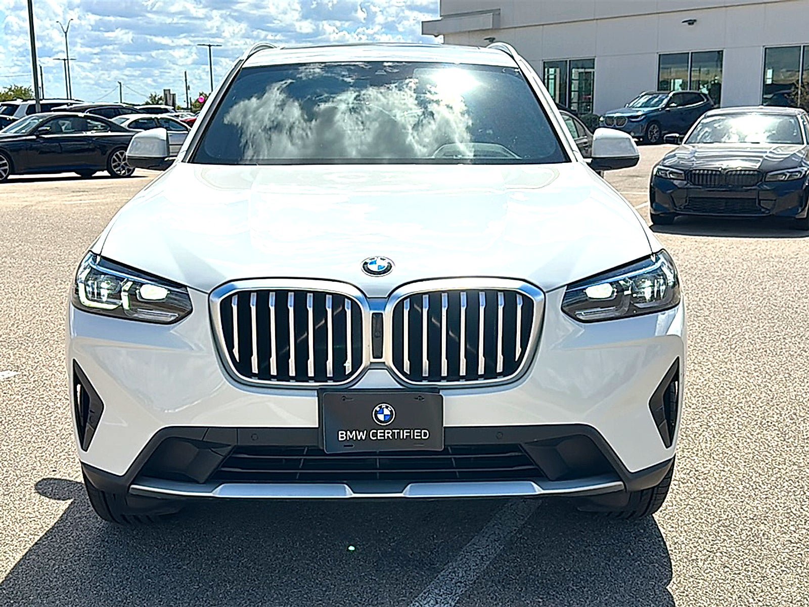 Used 2024 BMW X3 sDrive30i w/ Premium Package RWD image 11