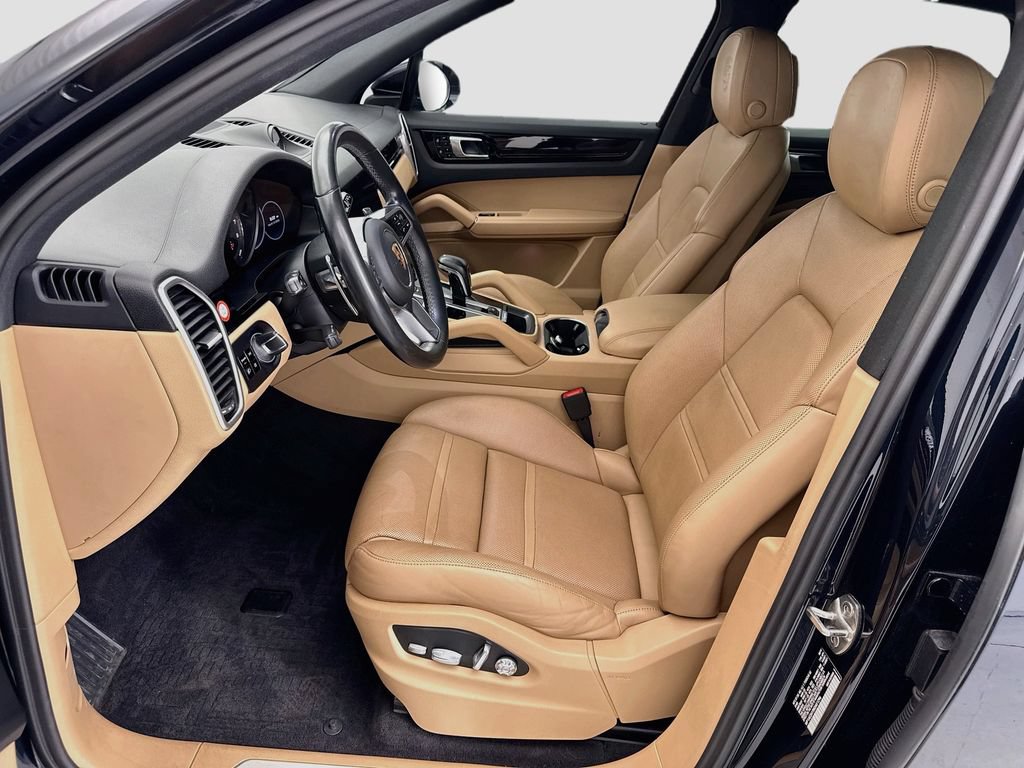 Used 2019 Porsche Cayenne E-Hybrid AWD/4WD image 18