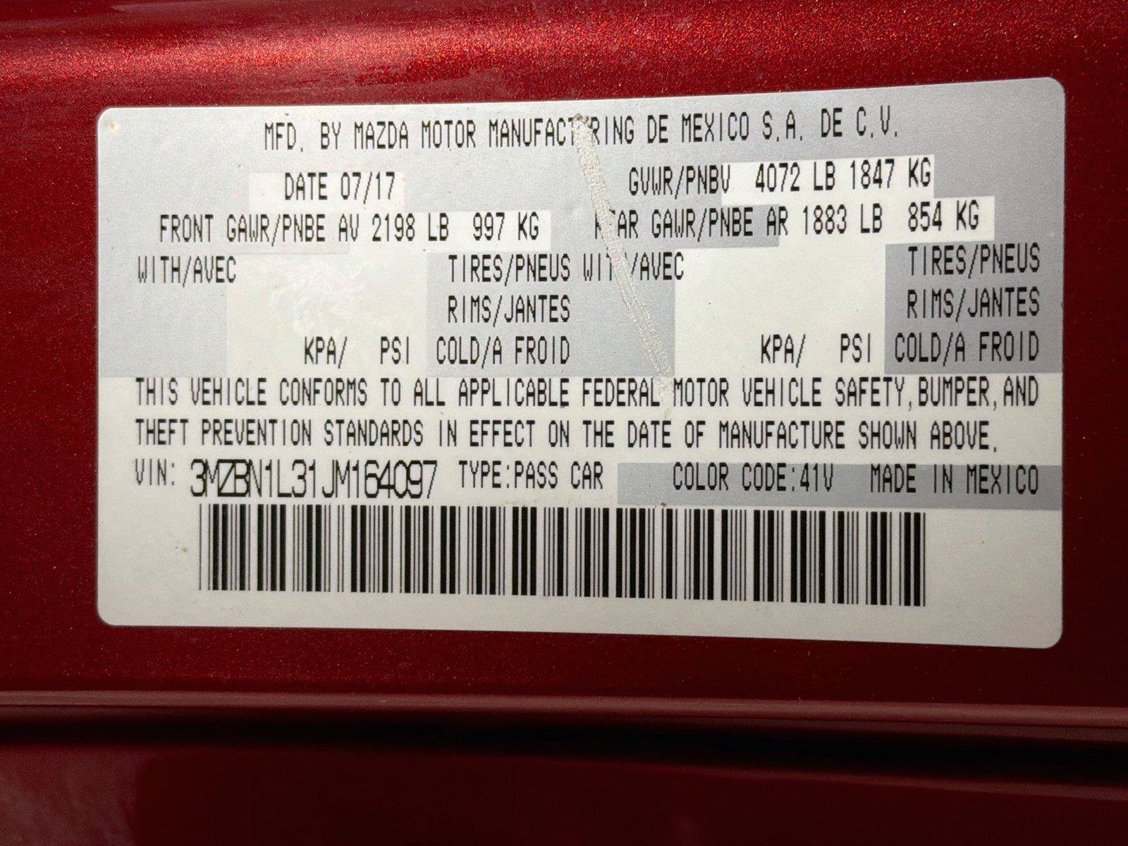 Used 2018 MAZDA MAZDA3 Touring FWD image 38