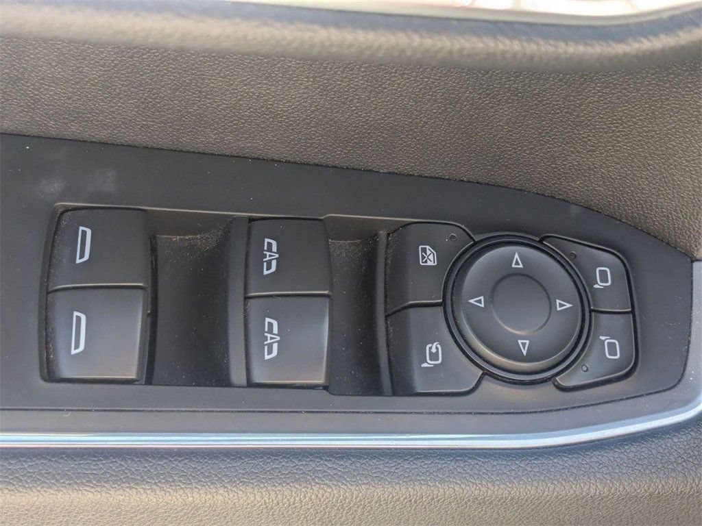 Used 2025 GMC Sierra 1500 SLT RWD image 13