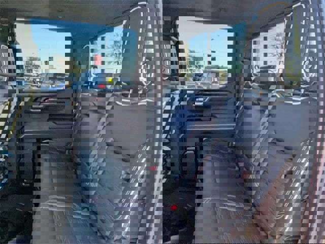 Used 2022 GMC Sierra 1500 AT4X image 26