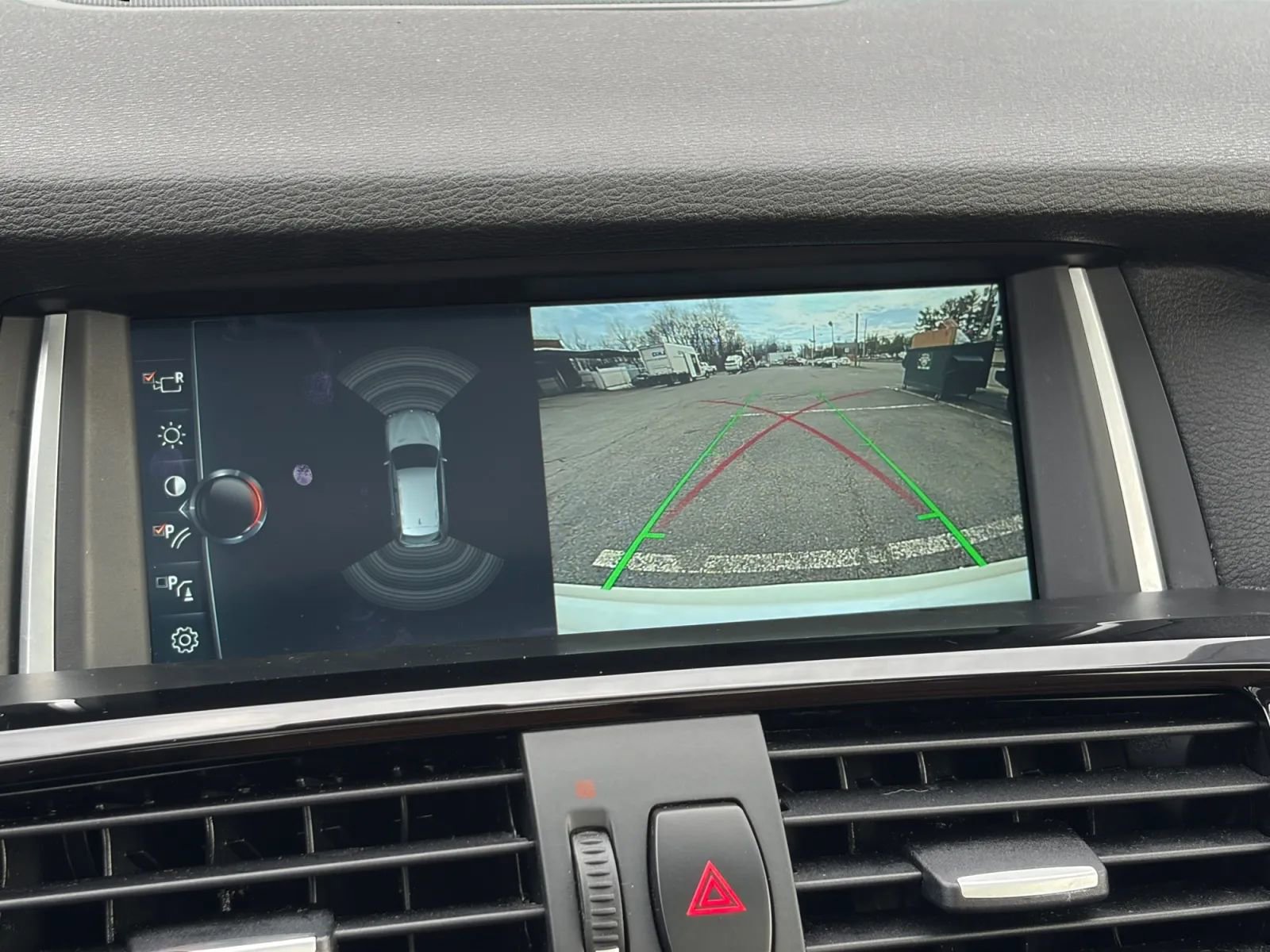 Used 2017 BMW X3 xDrive28i image 32