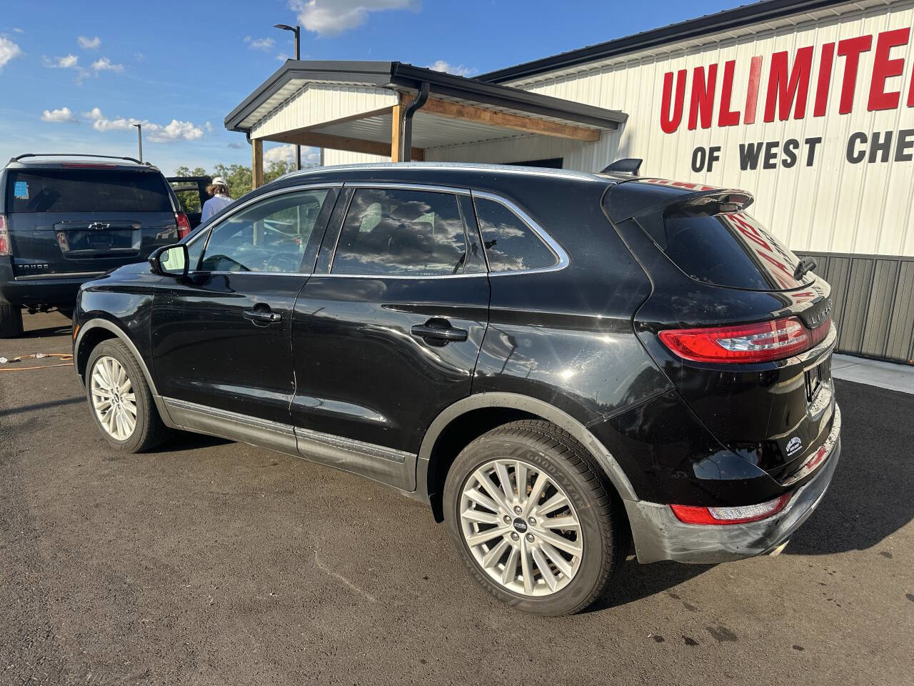 Used 2019 Lincoln MKC Premiere image 11