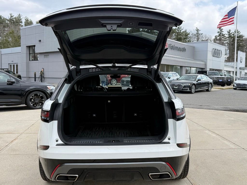 Used 2019 Land Rover Range Rover Velar R-Dynamic SE AWD/4WD image 16