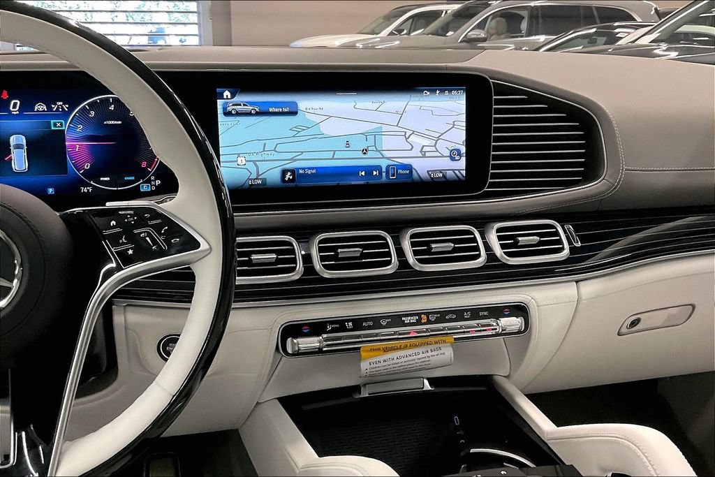 New 2026 Mercedes-Benz Maybach GLS 600 4MATIC image 7