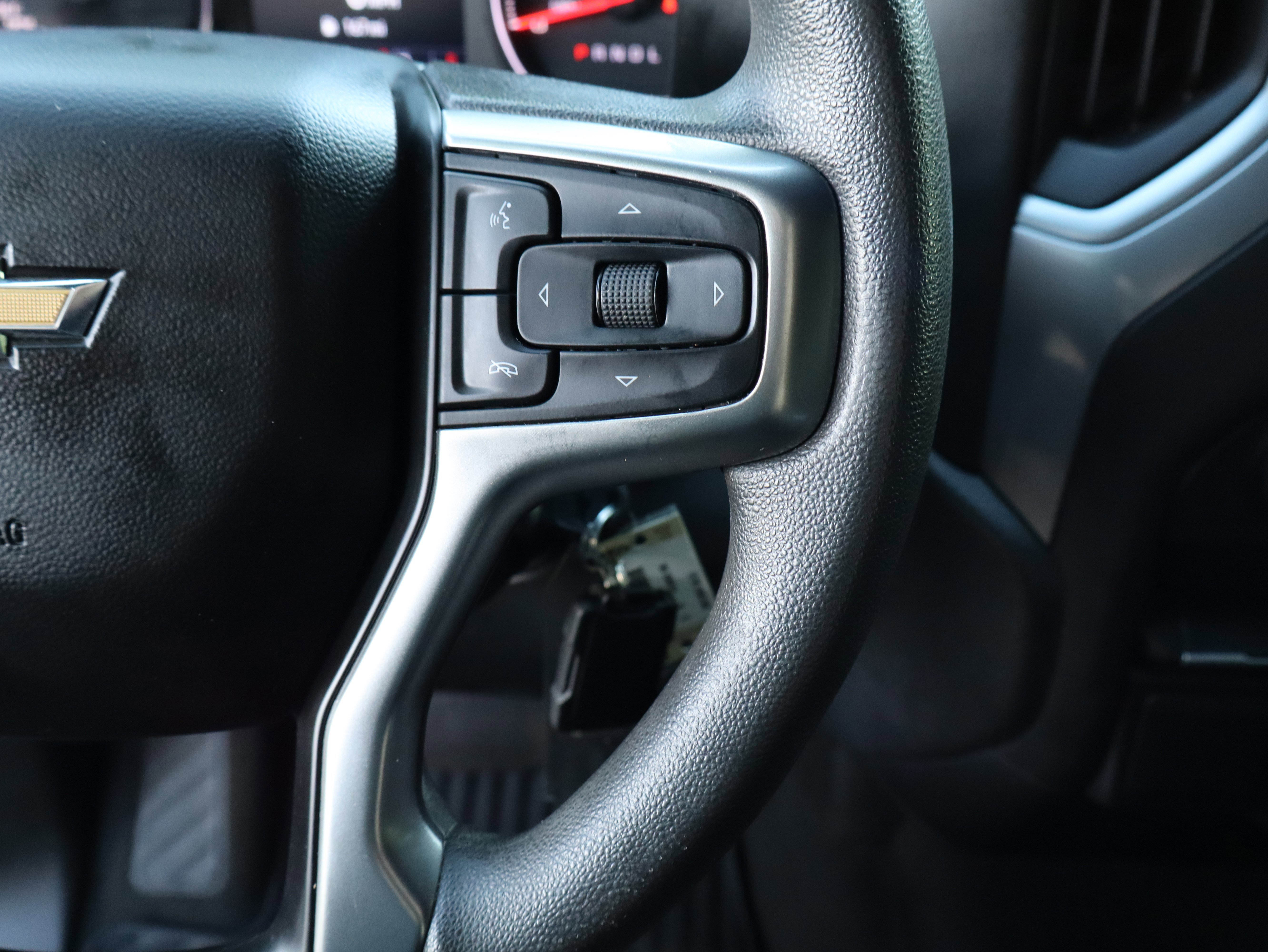Used 2022 Chevrolet Silverado 1500 Custom w/ Safety Confidence Package AWD/4WD image 25