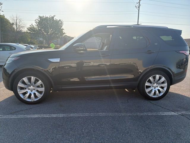 Used 2018 Land Rover Discovery HSE AWD/4WD image 6