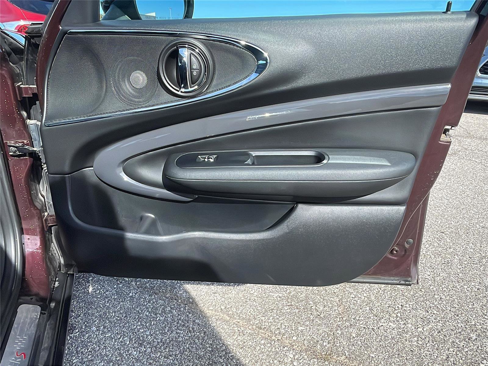 Used 2019 MINI Cooper Clubman S image 13