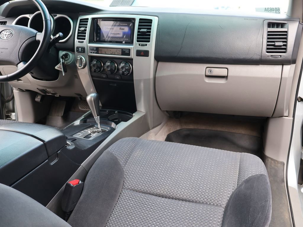 Used 2005 Toyota 4Runner Sport image 33