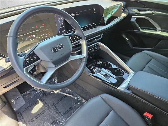 Certified 2025 Audi Q5 Premium w/ Convenience Package AWD/4WD image 12